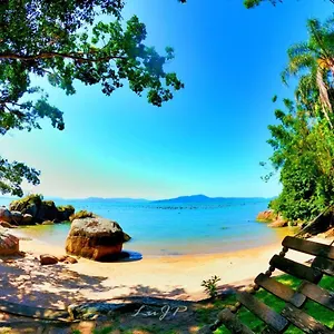 https://villa-dos-ganchos-hospedaria.santa-catarina-brasil.com